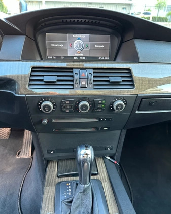 BMW Seria 5 cena 22900 przebieg: 347700, rok produkcji 2004 z Gdańsk małe 562
